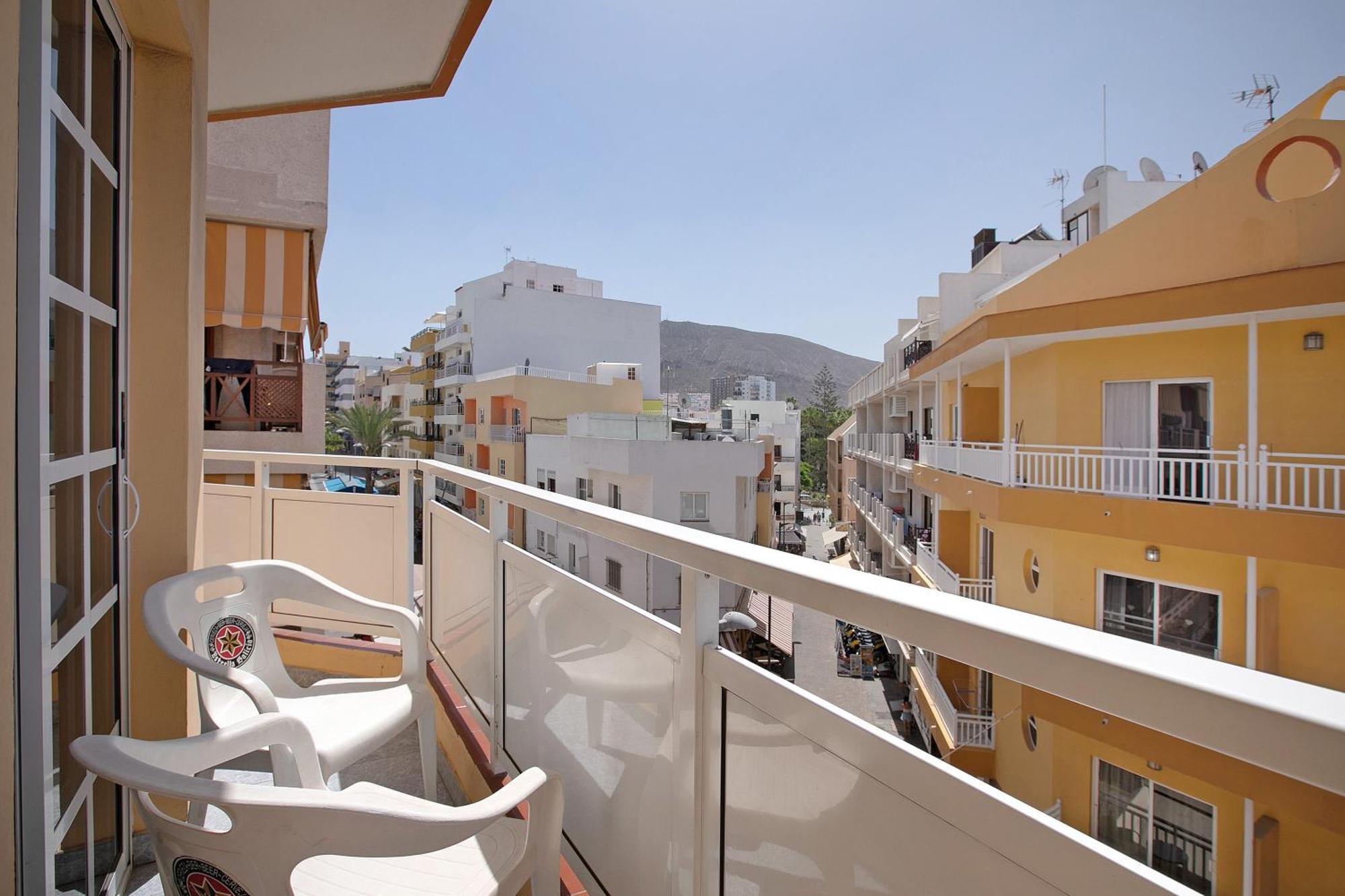 Casa Yerai Lägenhet Los Cristianos  Exteriör bild